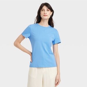 A New Day Women’s tees. Bundle of light blue and coral tees. XL